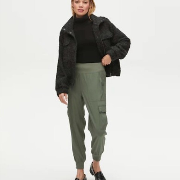 Michael Stars NWT Tarragon Yara Green Jogger Cargo Pants. - Picture 1 of 12